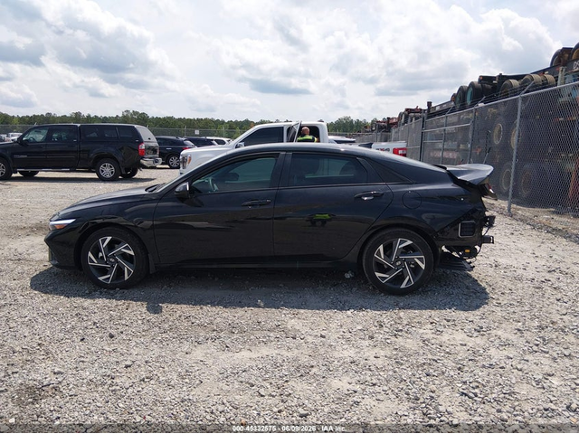 Hyundai ELANTRA HYBRID 1.6L I-4 DI, DOHC, VVT, 104HP Front Wheel Drive - автомобили, коли, обяви за нови и употребявани 14