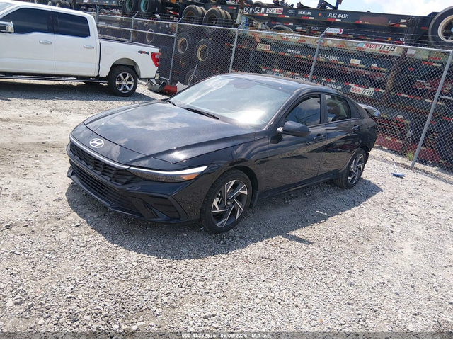 Hyundai ELANTRA HYBRID 1.6L I-4 DI, DOHC, VVT, 104HP Front Wheel Drive - автомобили, коли, обяви за нови и употребявани 1