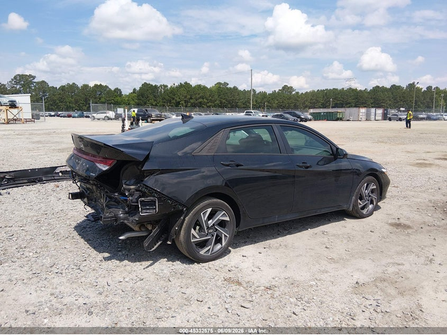Hyundai ELANTRA HYBRID 1.6L I-4 DI, DOHC, VVT, 104HP Front Wheel Drive - автомобили, коли, обяви за нови и употребявани 5