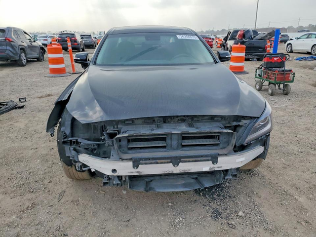 Hyundai Genesis 3.8L 6 Rear-wheel drive - автомобили, коли, обяви за нови и употребявани 4