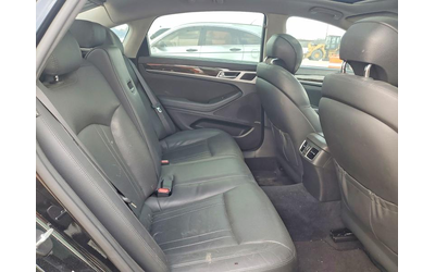 Hyundai Genesis 3.8L 6 Rear-wheel drive - автомобили, коли, обяви за нови и употребявани 9