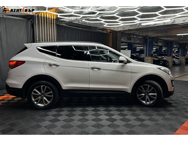 Hyundai Grand Santa Fe 2.2d 197 к.с. - автомобили, коли, обяви за нови и употребявани 3