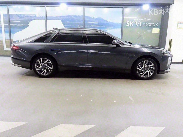 Hyundai Grandeur 3.5 V6 AWD ЛИЗИНГ БЕЗ ПЪРВОНАЧАЛНА ВНОСКА - автомобили, коли, обяви за нови и употребявани 2