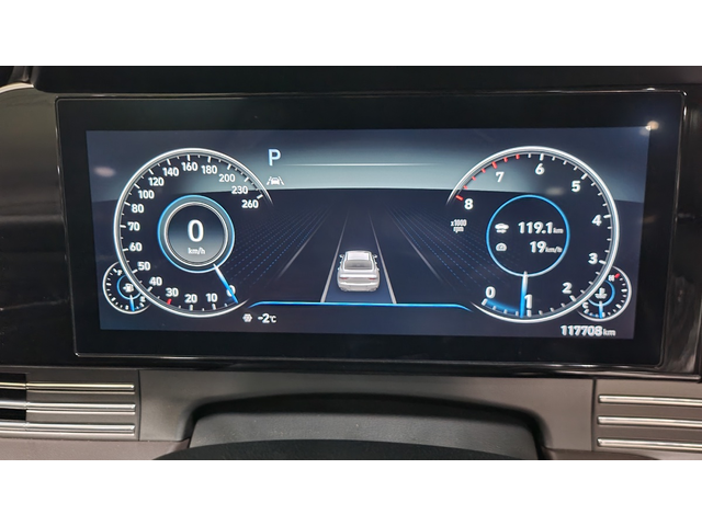 Hyundai Grandeur - автомобили, коли, обяви за нови и употребявани 12