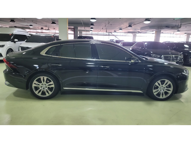 Hyundai Grandeur - автомобили, коли, обяви за нови и употребявани 3