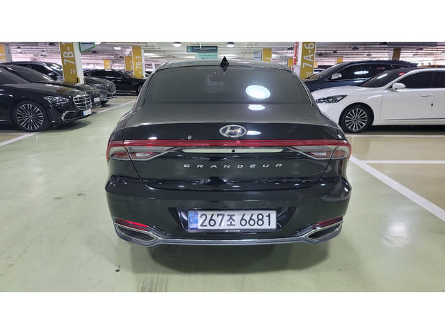 Hyundai Grandeur - автомобили, коли, обяви за нови и употребявани 5