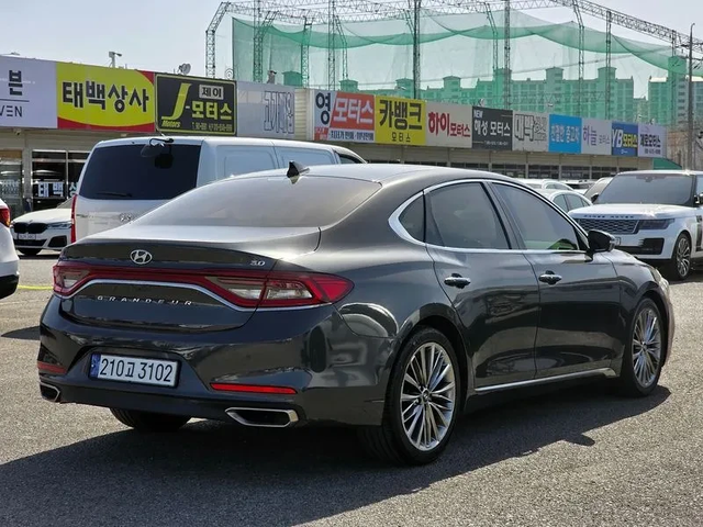 Hyundai Grandeur Ig 3.0 Exclusive Special - автомобили, коли, обяви за нови и употребявани 1