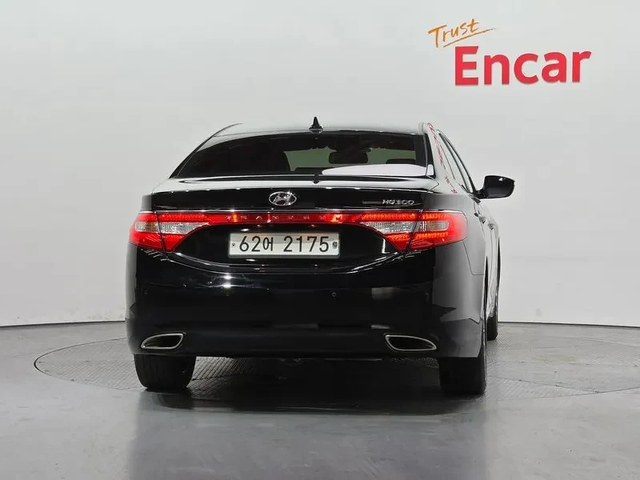 Hyundai Grandeur Hg300 Premium - автомобили, коли, обяви за нови и употребявани 3