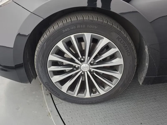 Hyundai Grandeur Hg300 Exclusive - автомобили, коли, обяви за нови и употребявани 4