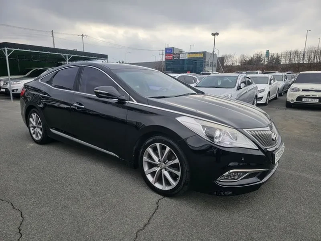 Hyundai Grandeur Hg300 Exclusive - автомобили, коли, обяви за нови и употребявани 1
