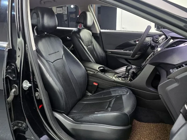 Hyundai Grandeur Hg300 Premium - автомобили, коли, обяви за нови и употребявани 9