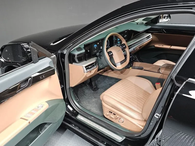 Hyundai Grandeur 3.5 4Wd Calligraphy - автомобили, коли, обяви за нови и употребявани 9