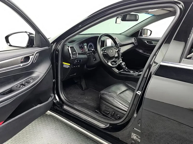 Hyundai Grandeur 3.0 Exclusive Special - автомобили, коли, обяви за нови и употребявани 9