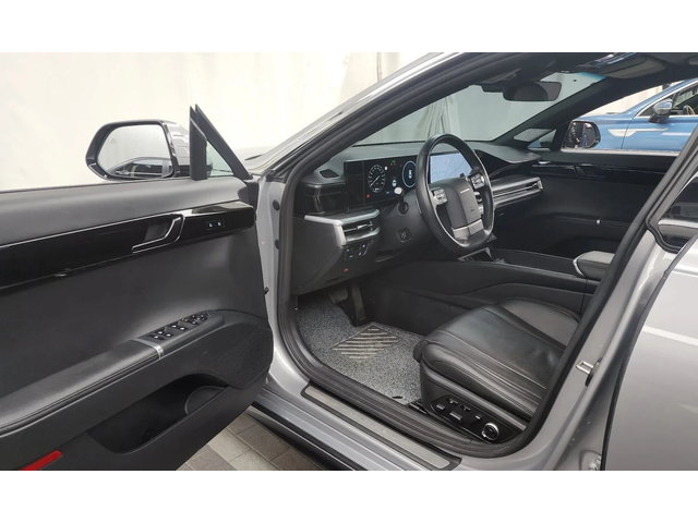 Hyundai Grandeur 3.5 Lpg 2Wd - автомобили, коли, обяви за нови и употребявани 8