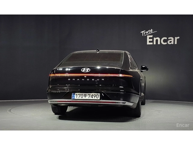 Hyundai Grandeur 3.5* EXCLUSIVE* МАСАЖ* 360 КАМЕРИ* DIS* КРАЙНА ЦЕН - автомобили, коли, обяви за нови и употребявани 2