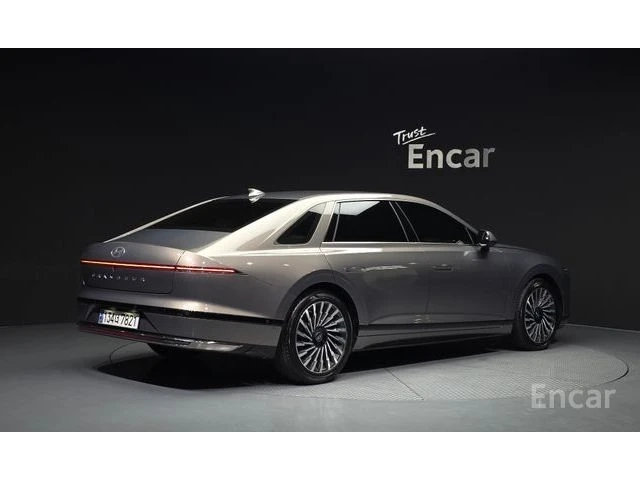Hyundai Grandeur 3.5* CALLIGRAPHY* МАСАЖ* 360* ОБДУХ* КРАЙНА ЦЕНА - автомобили, коли, обяви за нови и употребявани 2
