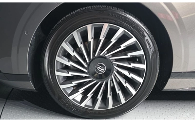 Hyundai Grandeur 3.5* CALLIGRAPHY* МАСАЖ* 360* ОБДУХ* КРАЙНА ЦЕНА - автомобили, коли, обяви за нови и употребявани 3