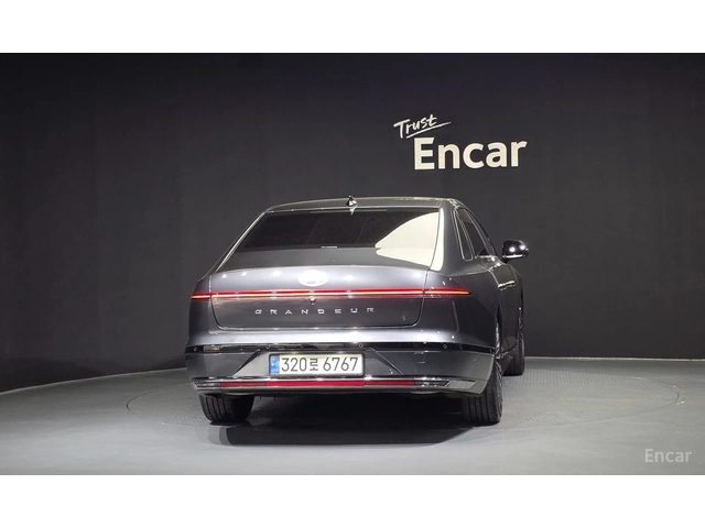 Hyundai Grandeur 3.5* 4X4* CALLIGRAPHY* FULL* МАСАЖ* КРАЙНА ЦЕНА - автомобили, коли, обяви за нови и употребявани 2