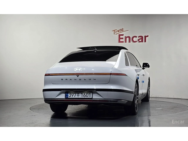 Hyundai Grandeur 3.5* ГАЗ* ДИСТРОНИК* ОБДУХ* 360* BOSE* КРАЙНА ЦЕНА - автомобили, коли, обяви за нови и употребявани 2