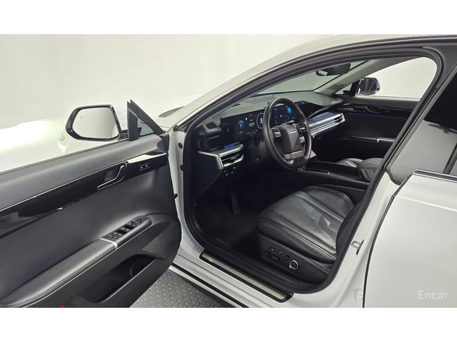 Hyundai Grandeur 3.5* ГАЗ* ДИСТРОНИК* ОБДУХ* 360* BOSE* КРАЙНА ЦЕНА - автомобили, коли, обяви за нови и употребявани 6