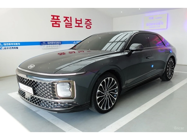 Hyundai Grandeur 2WD Calligraphy* МАСАЖИ* 360* HUD - автомобили, коли, обяви за нови и употребявани 0
