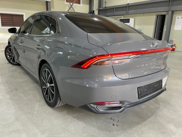 Hyundai Grandeur 3.0 LPG ! Premium ! - автомобили, коли, обяви за нови и употребявани 5