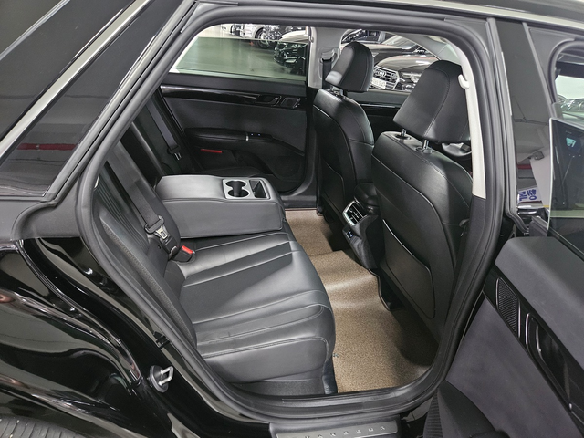 Hyundai Grandeur GN7 - автомобили, коли, обяви за нови и употребявани 25