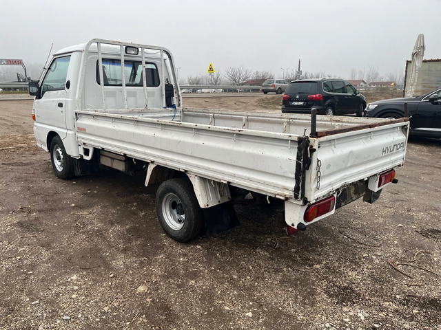 Hyundai H 100-2.5TDI-ITALIA - автомобили, коли, обяви за нови и употребявани 9