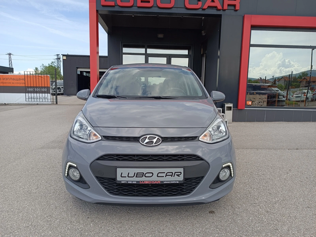 Hyundai I10 1.0i-FACELIFT-СЕРВИЗНА ИСТОРИЯ - автомобили, коли, обяви за нови и употребявани 1