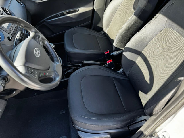 Hyundai I10 1.0I  82x km! EURO 6B - автомобили, коли, обяви за нови и употребявани 12