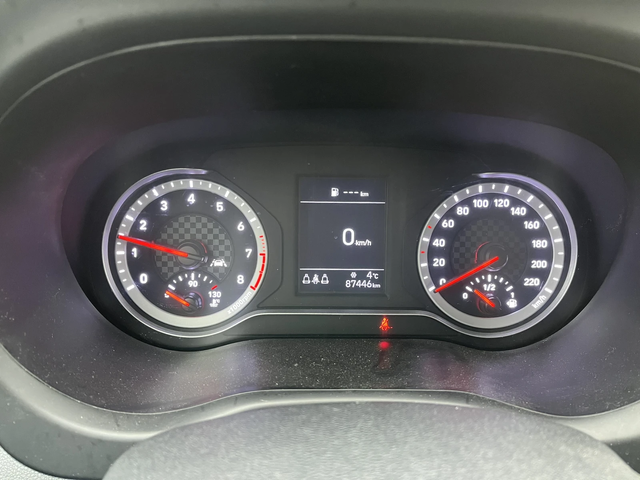 Hyundai I10 1.0 MPI + LPG - автомобили, коли, обяви за нови и употребявани 16