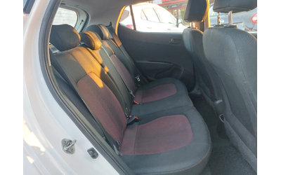 Hyundai I10 1.0i - автомобили, коли, обяви за нови и употребявани 11