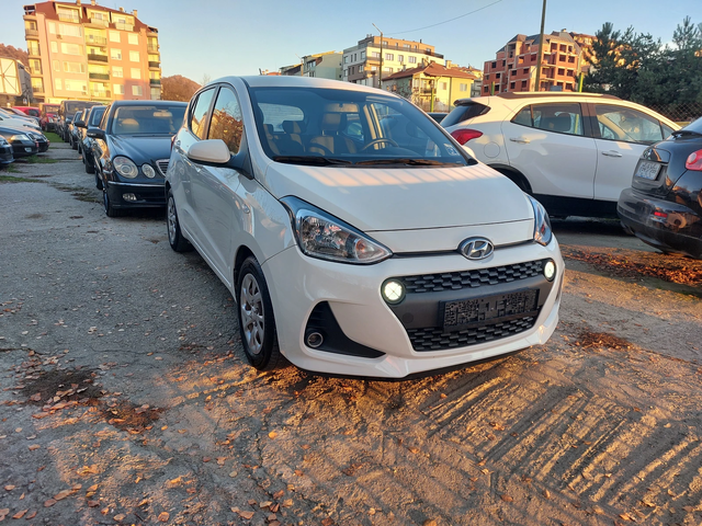 Hyundai I10 1.0i - автомобили, коли, обяви за нови и употребявани 6