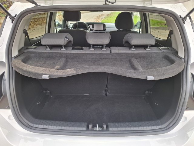 Hyundai I10 Trend Line 1 - автомобили, коли, обяви за нови и употребявани 21