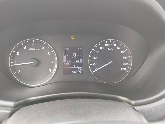 Hyundai I20 1.2 ГАЗ-БЕНЗИН - автомобили, коли, обяви за нови и употребявани 11