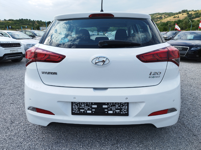 Hyundai I20 1.2 ГАЗ-БЕНЗИН - автомобили, коли, обяви за нови и употребявани 4