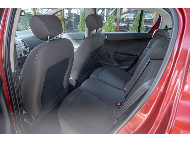 Hyundai I20 1.2/Климатик - автомобили, коли, обяви за нови и употребявани 7