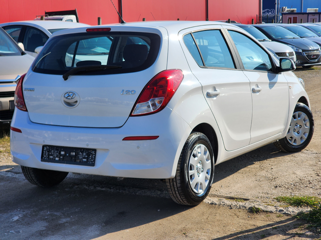 Hyundai I20 1.2i - автомобили, коли, обяви за нови и употребявани 3