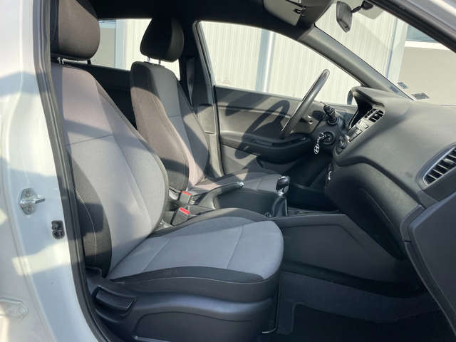 Hyundai I20 Върнат от Лизинг Euro 6B - автомобили, коли, обяви за нови и употребявани 11