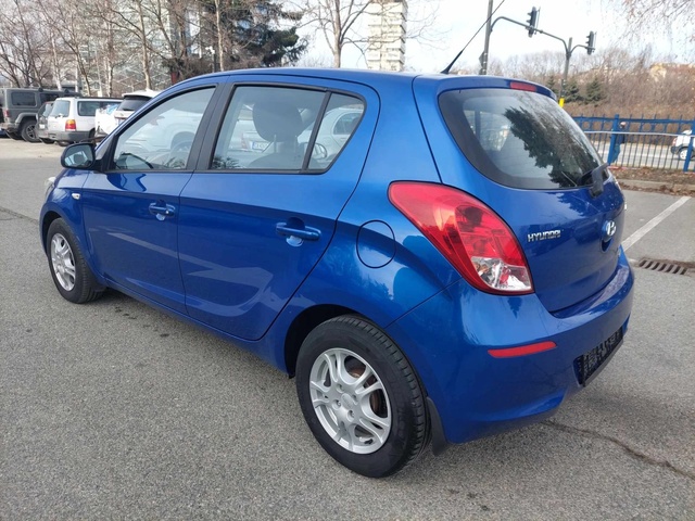 Hyundai I20 1, 4CRDI 90ps 6ck - автомобили, коли, обяви за нови и употребявани 4