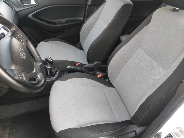 Hyundai I20 1, 4D FACELIFT 6ck - автомобили, коли, обяви за нови и употребявани 6