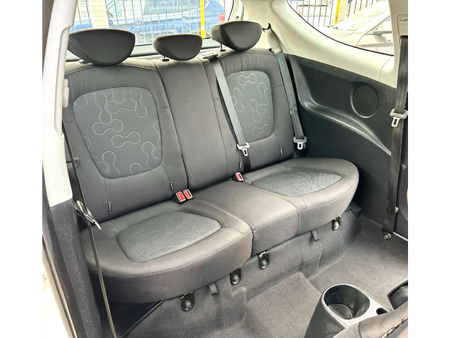 Hyundai I20 1.25i 77HP - автомобили, коли, обяви за нови и употребявани 10