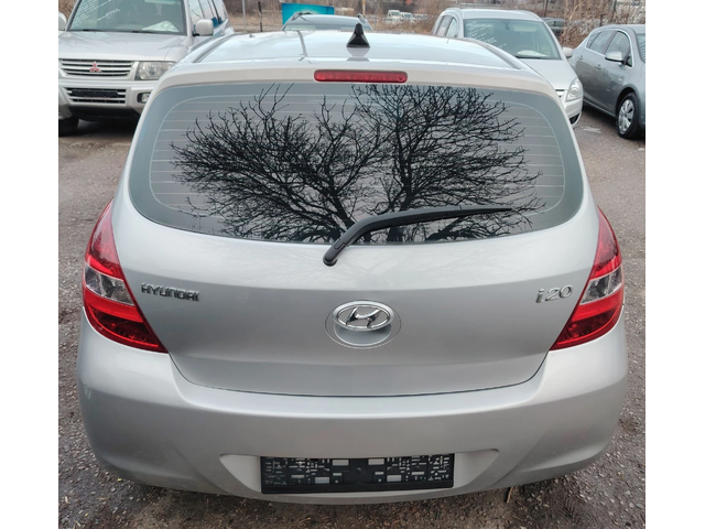 Hyundai I20 1.4i/AUTOMATIC - автомобили, коли, обяви за нови и употребявани 5