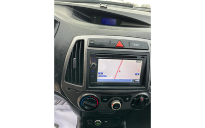 Hyundai I20 1.2i-GAS-BRC-NAVI-ITALIA - автомобили, коли, обяви за нови и употребявани 12