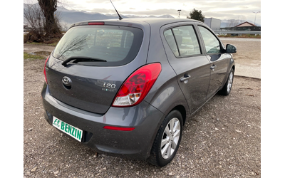 Hyundai I20 1.2i-GAS-BRC-NAVI-ITALIA - автомобили, коли, обяви за нови и употребявани 8