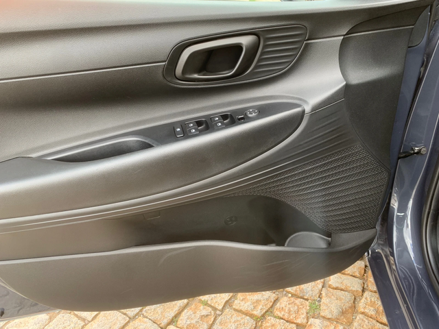 Hyundai I20 75k.c. - автомобили, коли, обяви за нови и употребявани 10