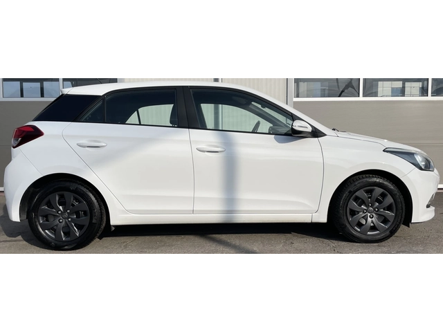 Hyundai I20 Върнат от Лизинг Euro 6B - автомобили, коли, обяви за нови и употребявани 6