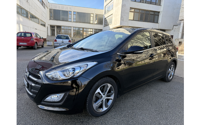 Hyundai I30 1.6 CRDi AUTOMATIC - автомобили, коли, обяви за нови и употребявани 6