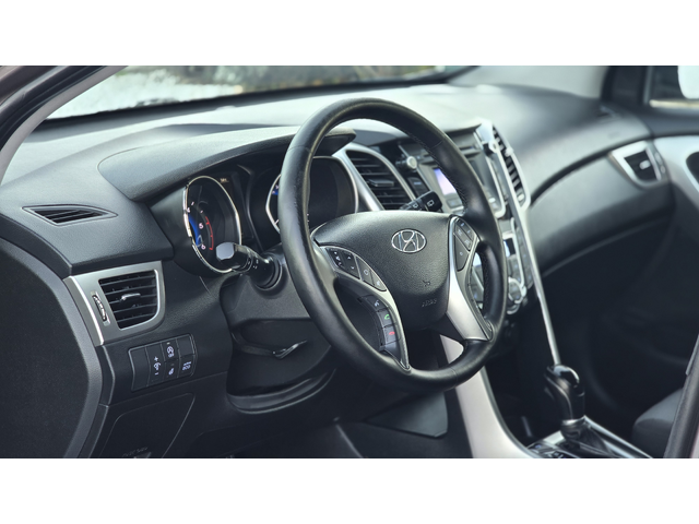 Hyundai I30 1.6 *Germany* - автомобили, коли, обяви за нови и употребявани 7