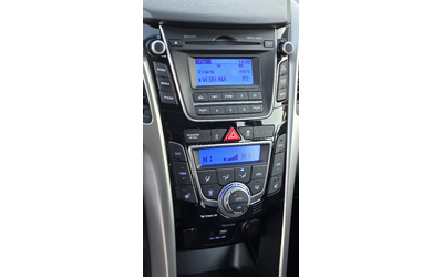 Hyundai I30 1.6 *Germany* - автомобили, коли, обяви за нови и употребявани 9